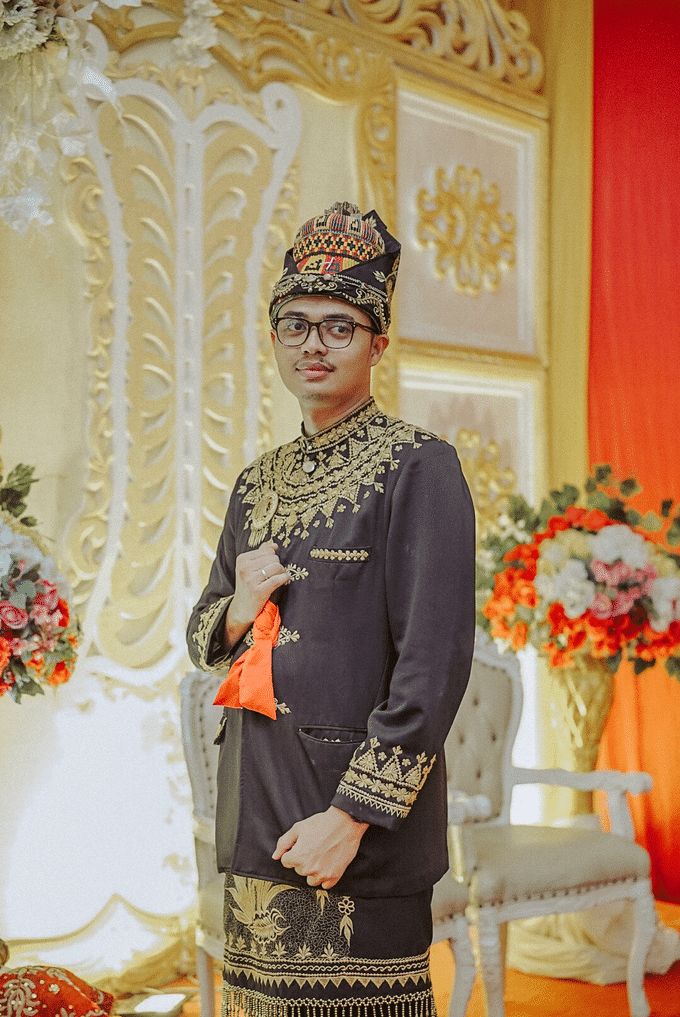 √ 15 Pakaian Adat Aceh Modern, Gayo, Laki-Laki, Perempuan dan Anak-Anak